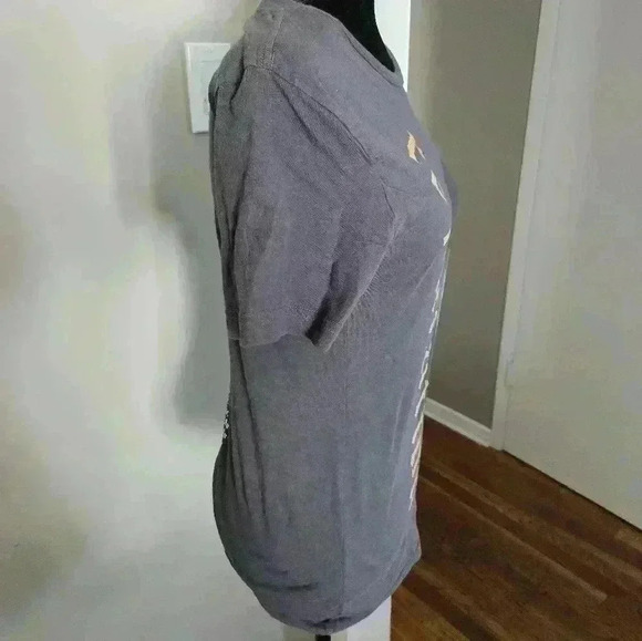 Taylor Swift Women's Gray Reputation Tour Fitted Short Sleeve Tee S - Picture 3 of 14